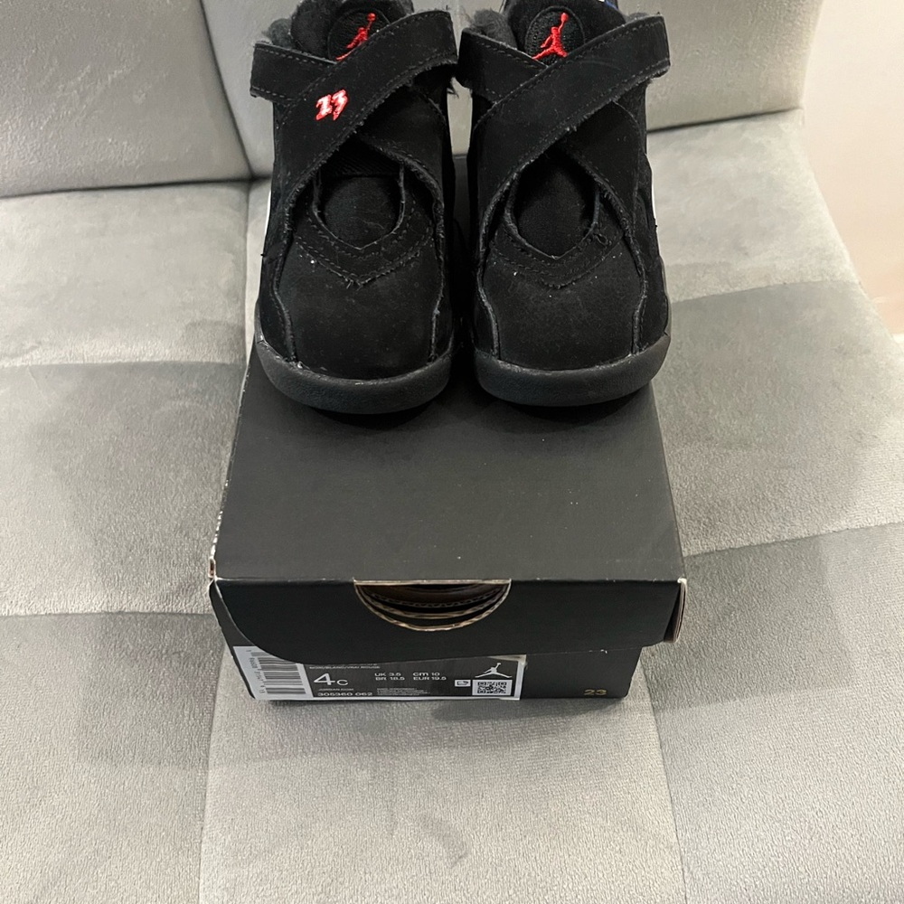 Jordan 8 Retro Kids Black and Red Sneakers